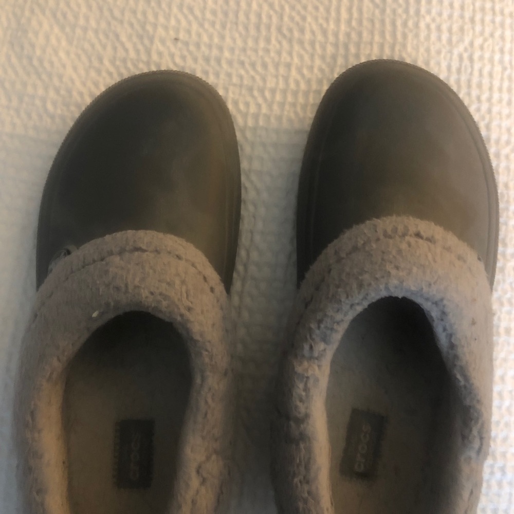 Lined Crocs